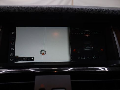 Used 2018 BMW X4 M40i image 23