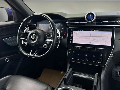 Used 2023 Maserati Grecale Modena image 12