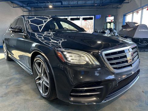 Used 2019 Mercedes-Benz S 560 4MATIC Sedan image 18