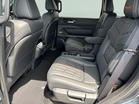 New 2026 Nissan Armada PRO-4X AWD/4WD image 24