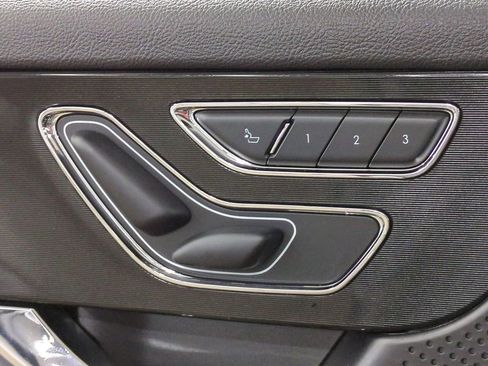 Certified 2023 Lincoln Corsair AWD image 13