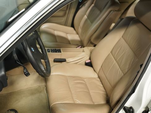 Used 1989 BMW 525i Sedan image 34