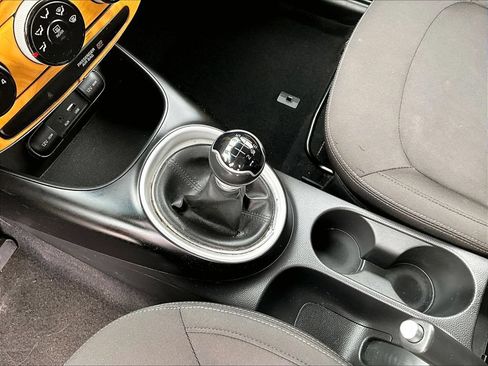 Used 2016 Kia Soul FWD image 16