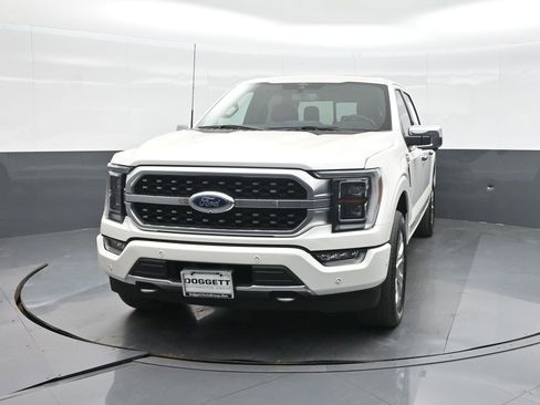 Certified 2022 Ford F150 Platinum w/ Equipment Group 701A High image 18