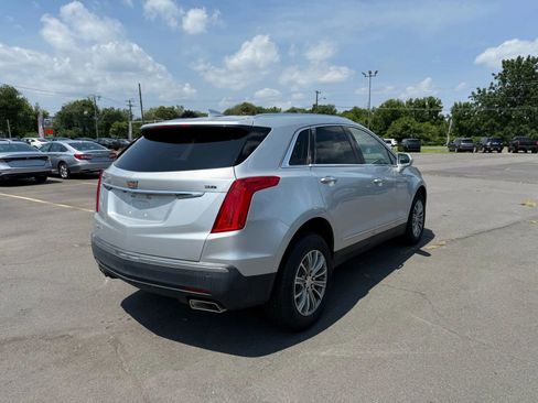 Used 2017 Cadillac XT5 Luxury image 5