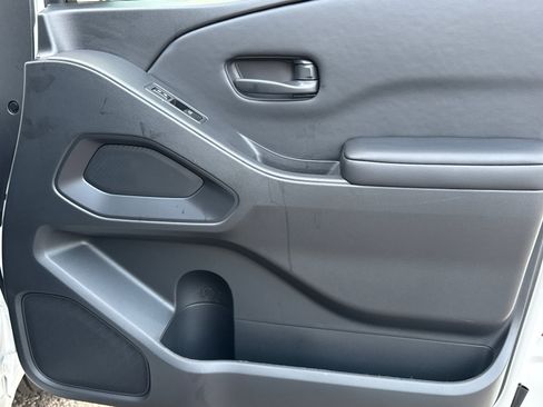 New 2026 Nissan Frontier SV w/ SV Convenience Package image 14
