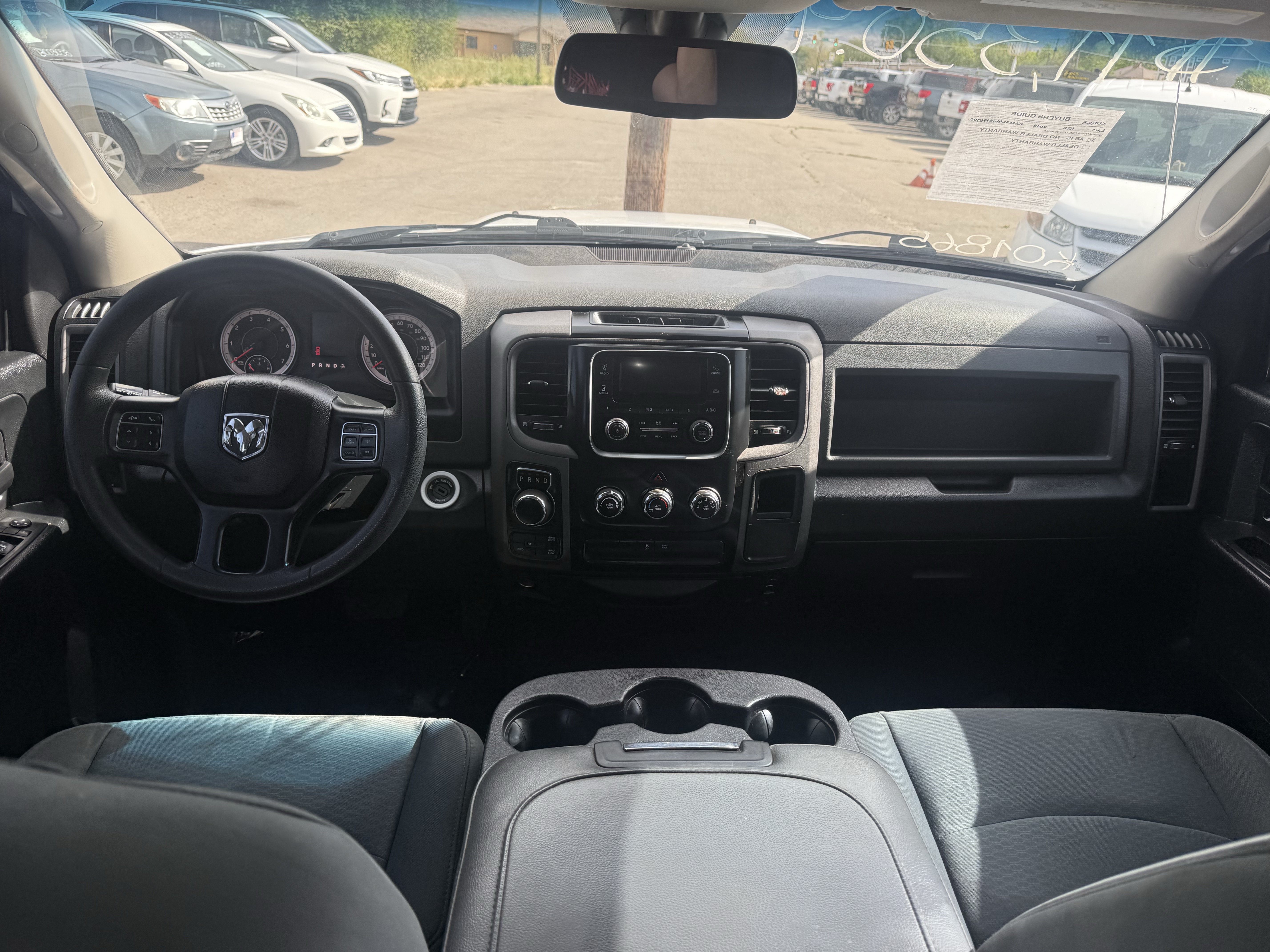 Used 2018 RAM 1500 Express AWD/4WD image 9