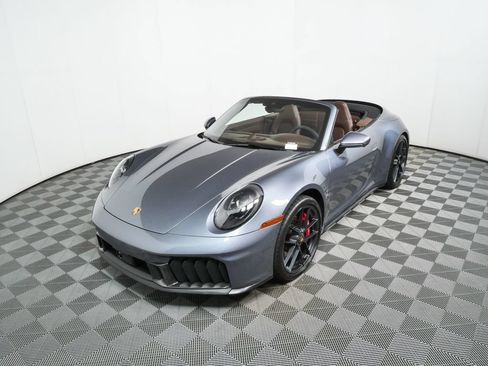 Certified 2026 Porsche 911 Carrera 4 GTS AWD/4WD image 26