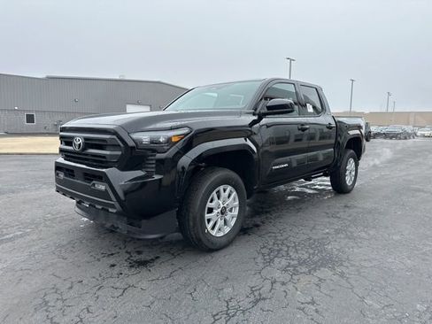 New 2026 Toyota Tacoma SR5 image 3