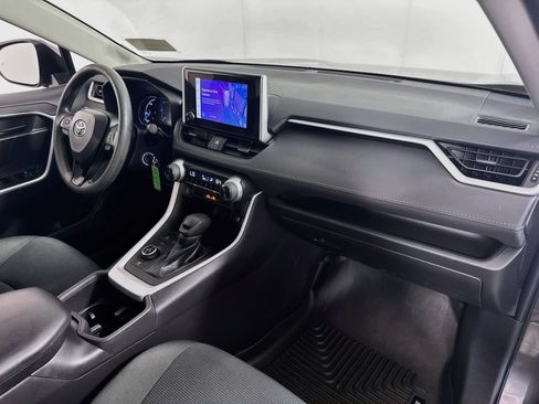 Certified 2023 Toyota RAV4 LE AWD/4WD image 27