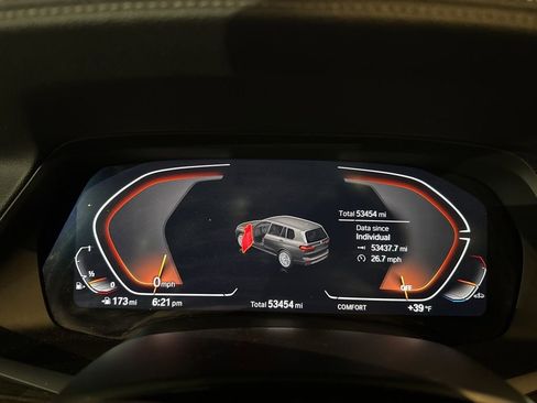 Used 2022 BMW X7 xDrive40i w/ Cold Weather Package image 6