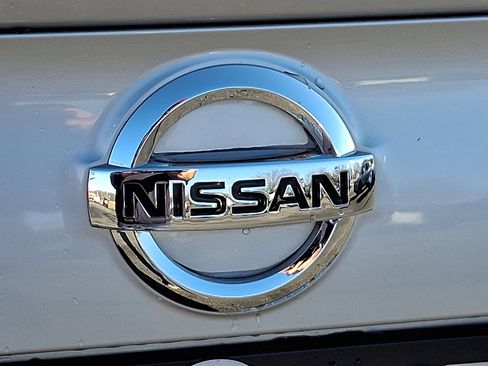 Used 2022 Nissan Rogue Sport SV w/ Technology Package image 30