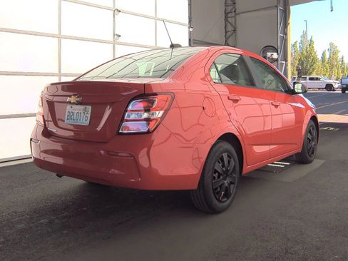 Used 2017 Chevrolet Sonic LS image 5