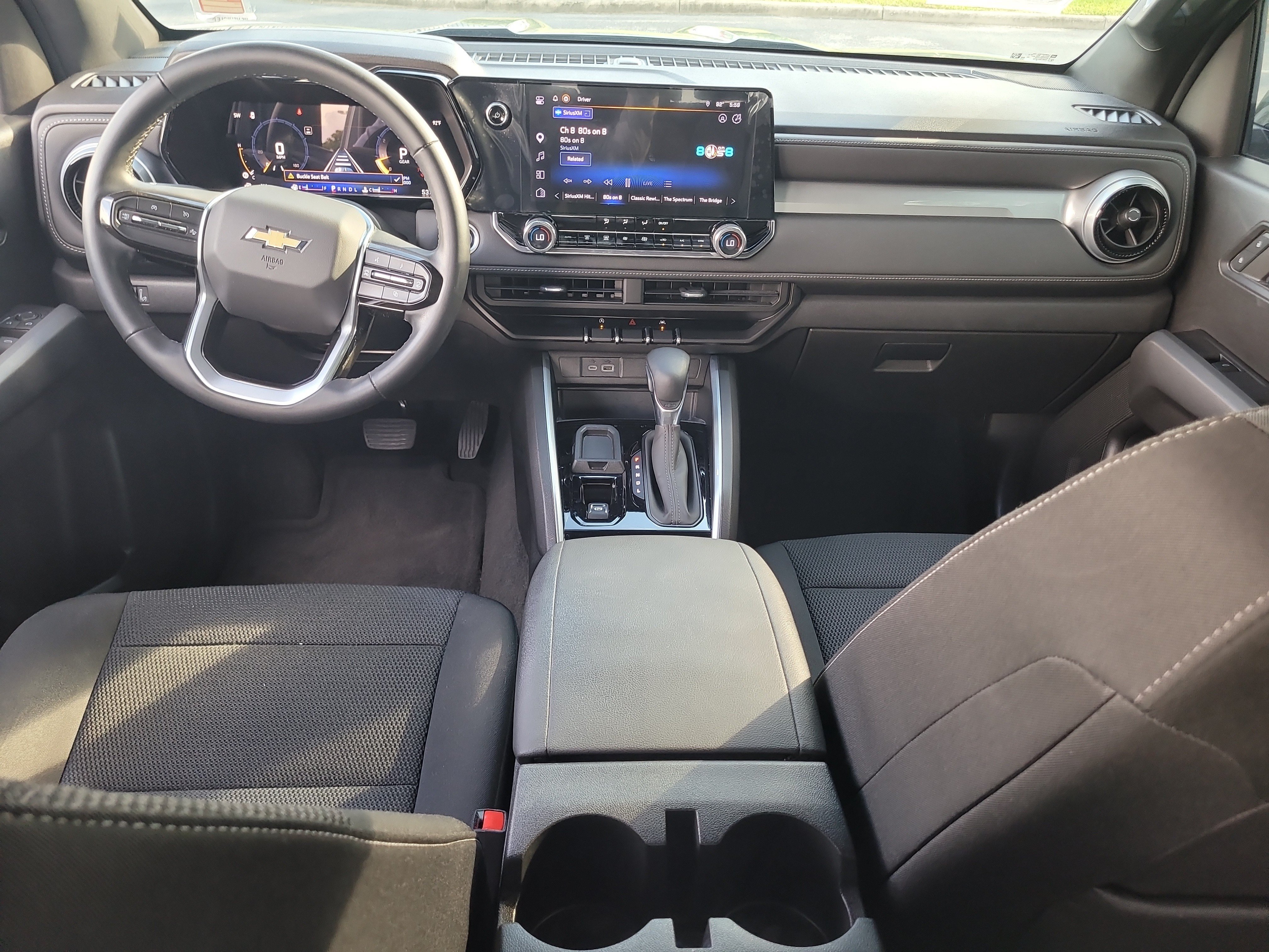 Used 2024 Chevrolet Colorado LT w/ LT Convenience Package RWD image 16