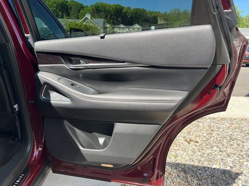 Used 2023 INFINITI QX60 Sensory w/ Cargo Package AWD/4WD image 48