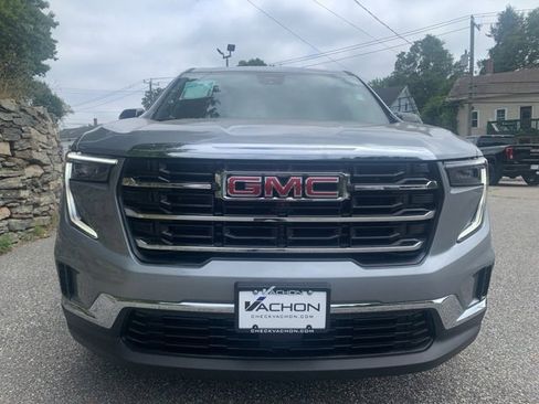 New 2026 GMC Acadia Elevation image 3