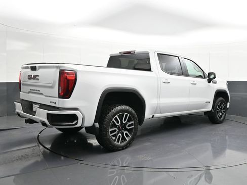 Used 2023 GMC Sierra 1500 AT4 AWD/4WD image 5