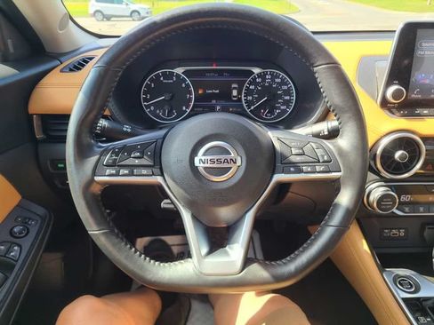Used 2023 Nissan Sentra SV w/ SV Premium Package FWD image 25