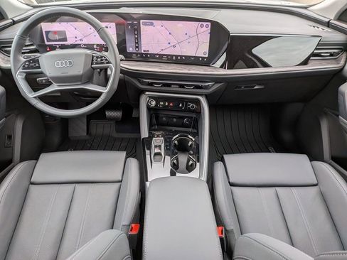 New 2026 Audi Q5 Premium Plus image 13
