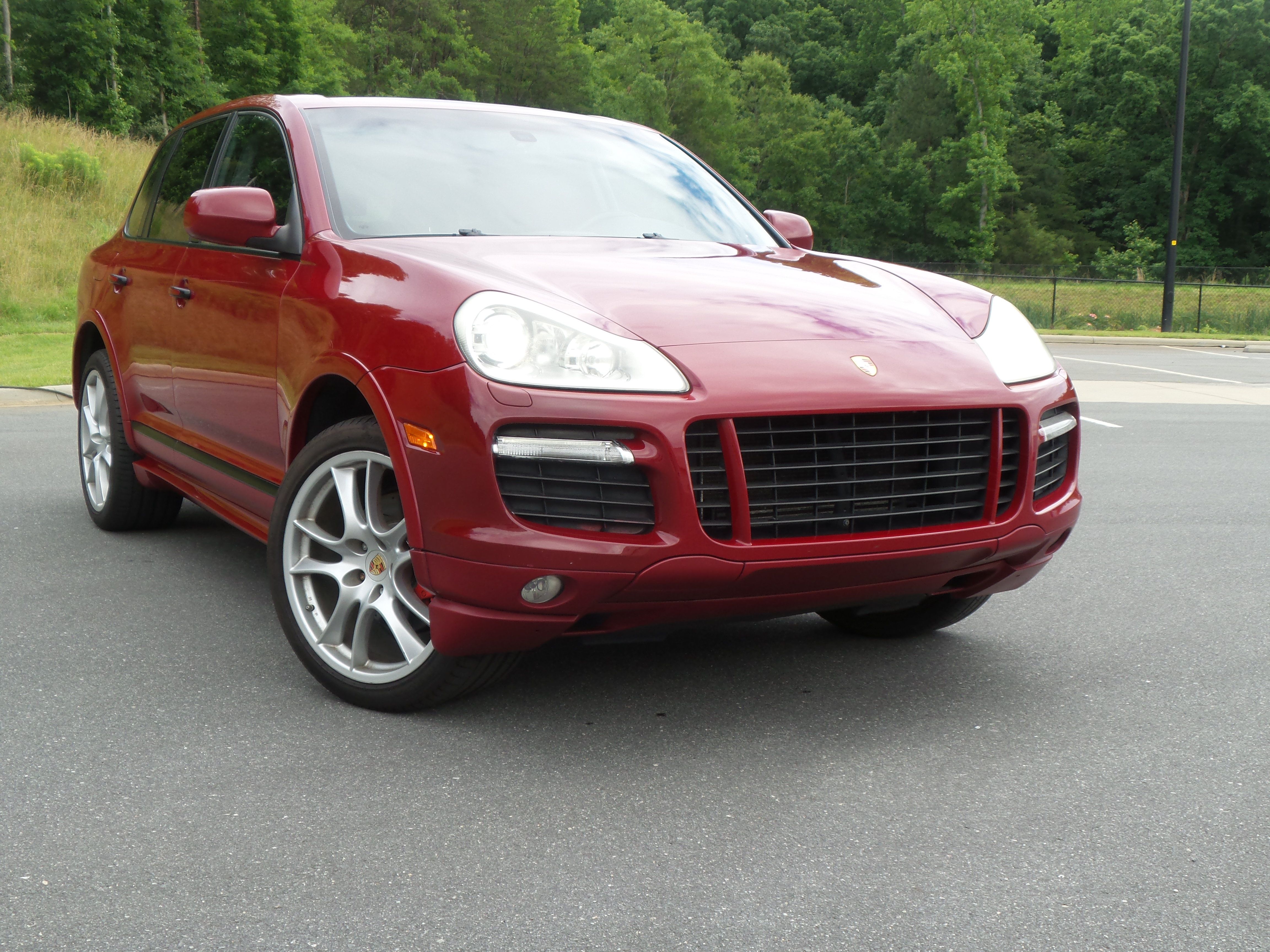Used 2009 Porsche Cayenne GTS AWD/4WD image 9