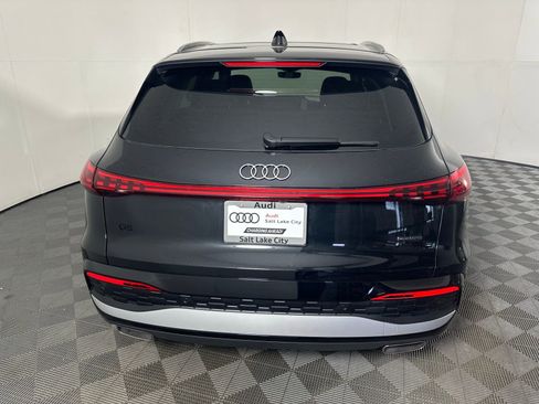 Certified 2025 Audi Q5 2.0T Premium Plus w/ Premium Plus image 6