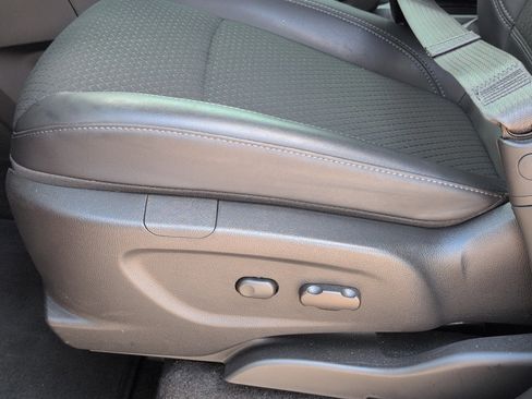 Used 2022 Buick Encore Preferred w/ Safety Package FWD image 14