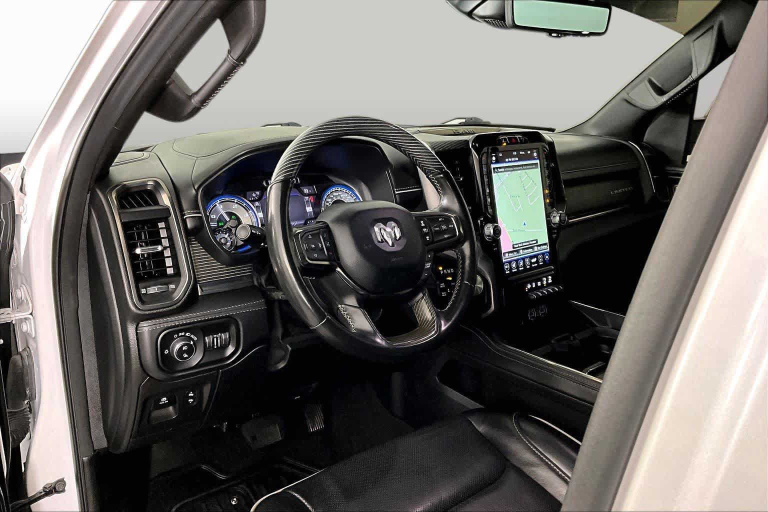 Used 2021 RAM 1500 Limited AWD/4WD image 16