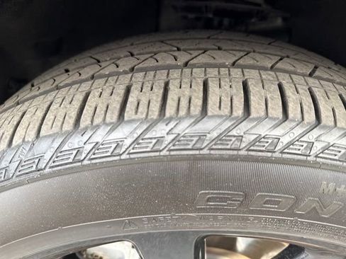 Certified 2023 Lincoln Nautilus Reserve w/ Monochromatic Package image 33