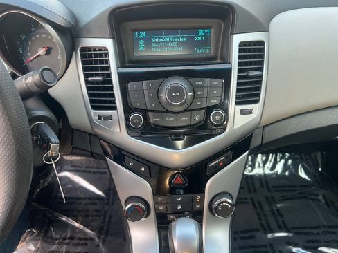 Used 2012 Chevrolet Cruze LS w/ Connectivity Package FWD image 32