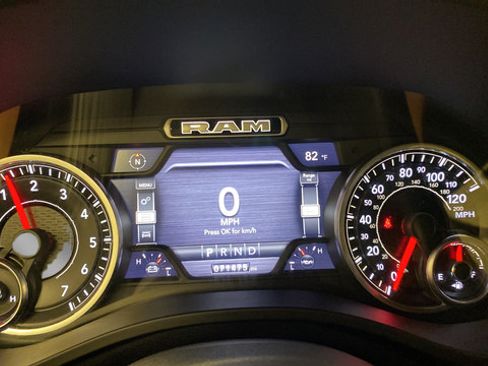 Used 2019 RAM 1500 Big Horn AWD/4WD image 17