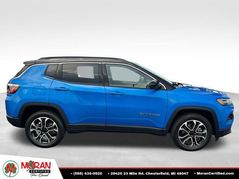 Used 2024 Jeep Compass Limited AWD/4WD image 6