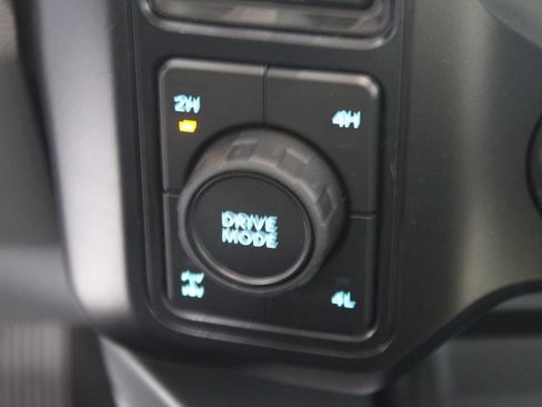 New 2026 Ford F250 XLT w/ XLT Premium Package image 46