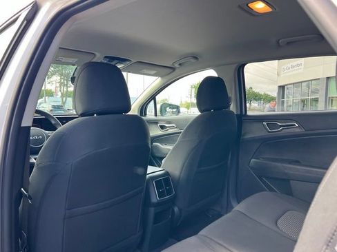 Certified 2024 Kia Sportage LX AWD/4WD image 11