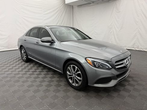 Used 2016 Mercedes-Benz C 300 4MATIC Sedan image 4