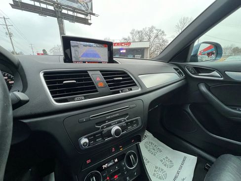 Used 2018 Audi Q3 2.0T Premium w/ Convenience Package image 18