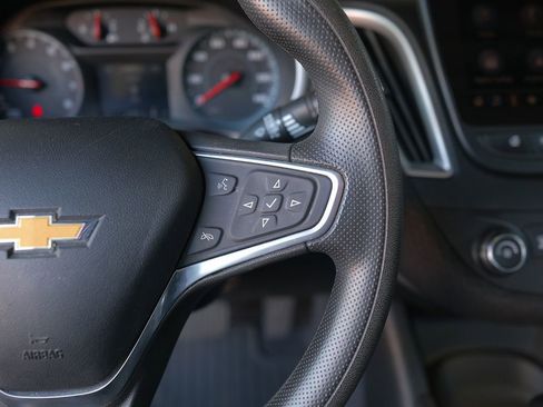 Used 2022 Chevrolet Malibu LS image 18