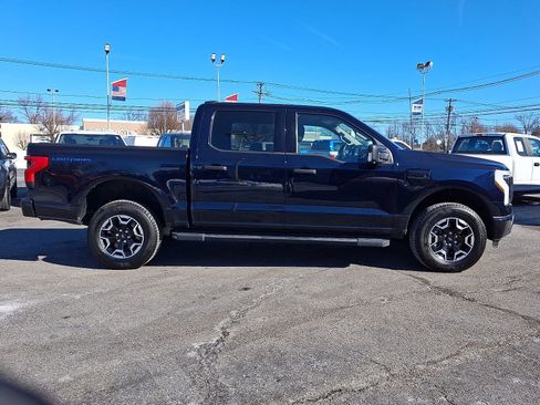Used 2022 Ford F150 Lightning XLT w/ Tow Technology Package image 8