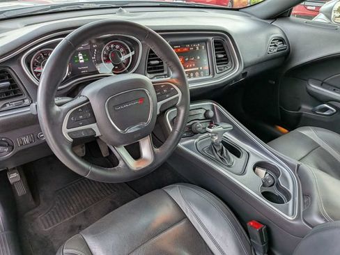 Used 2015 Dodge Challenger SXT Plus RWD image 15