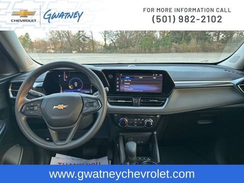 Used 2024 Chevrolet TrailBlazer LT w/ Driver Confidence Package image 22