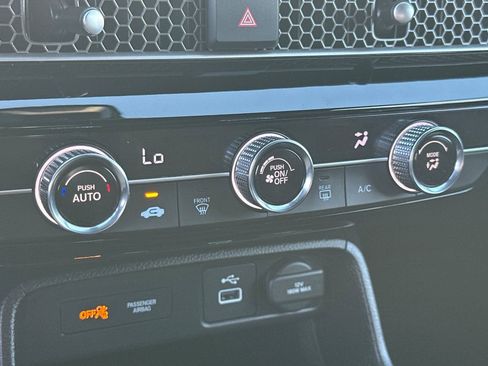 Used 2024 Honda Civic Sport image 16