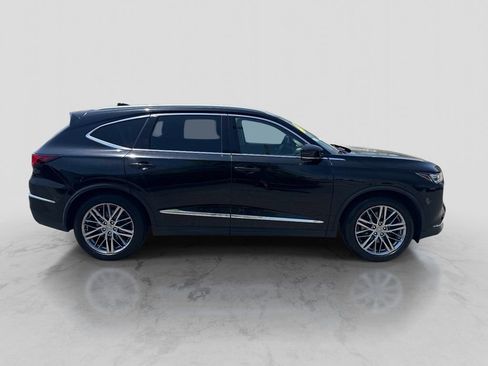 Used 2023 Acura MDX SH-AWD w/ Advance Package image 9