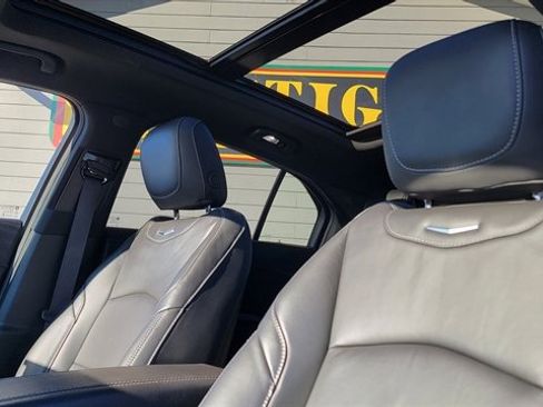 Used 2024 Cadillac XT4 Premium Luxury image 20