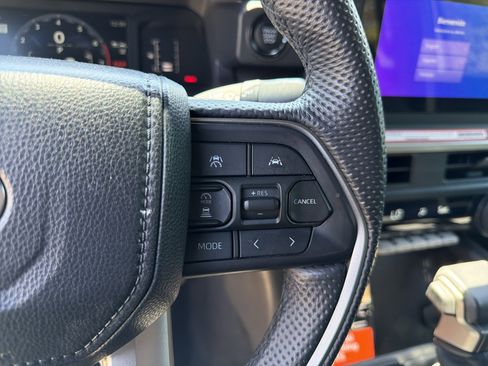 Used 2024 Toyota Tacoma SR5 w/ SR5 Upgrade Package image 25