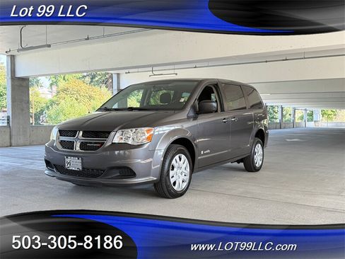 Used 2018 Dodge Grand Caravan SE w/ Power Convenience Group I FWD image 8