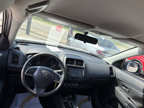 Used 2020 Mitsubishi Outlander Sport ES AWD/4WD image 14
