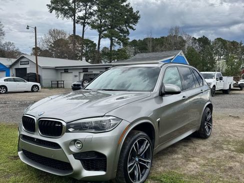 Used 2015 BMW X5 M image 4