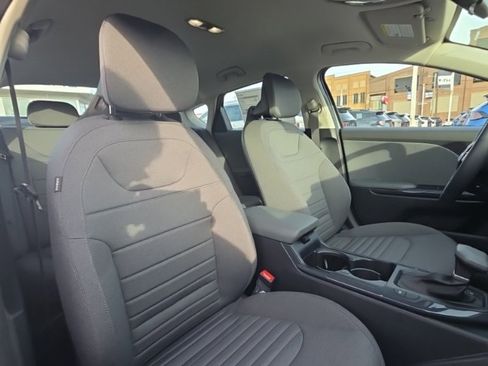 New 2025 Kia K4 EX image 14
