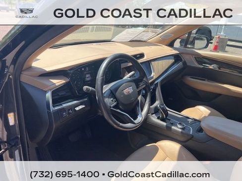 Used 2020 Cadillac XT6 Premium Luxury w/ Platinum Package AWD/4WD image 19