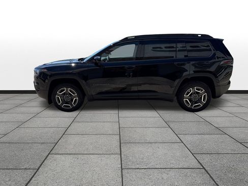 New 2026 Jeep Cherokee Laredo AWD/4WD image 2