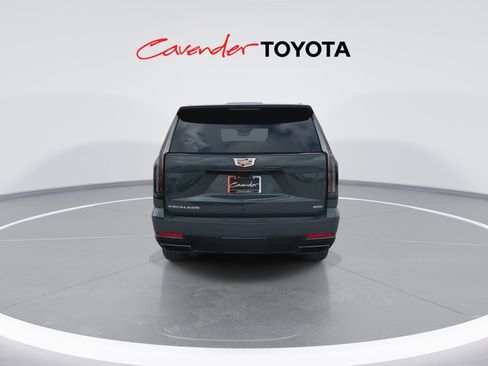 Used 2026 Cadillac Escalade Sport image 7